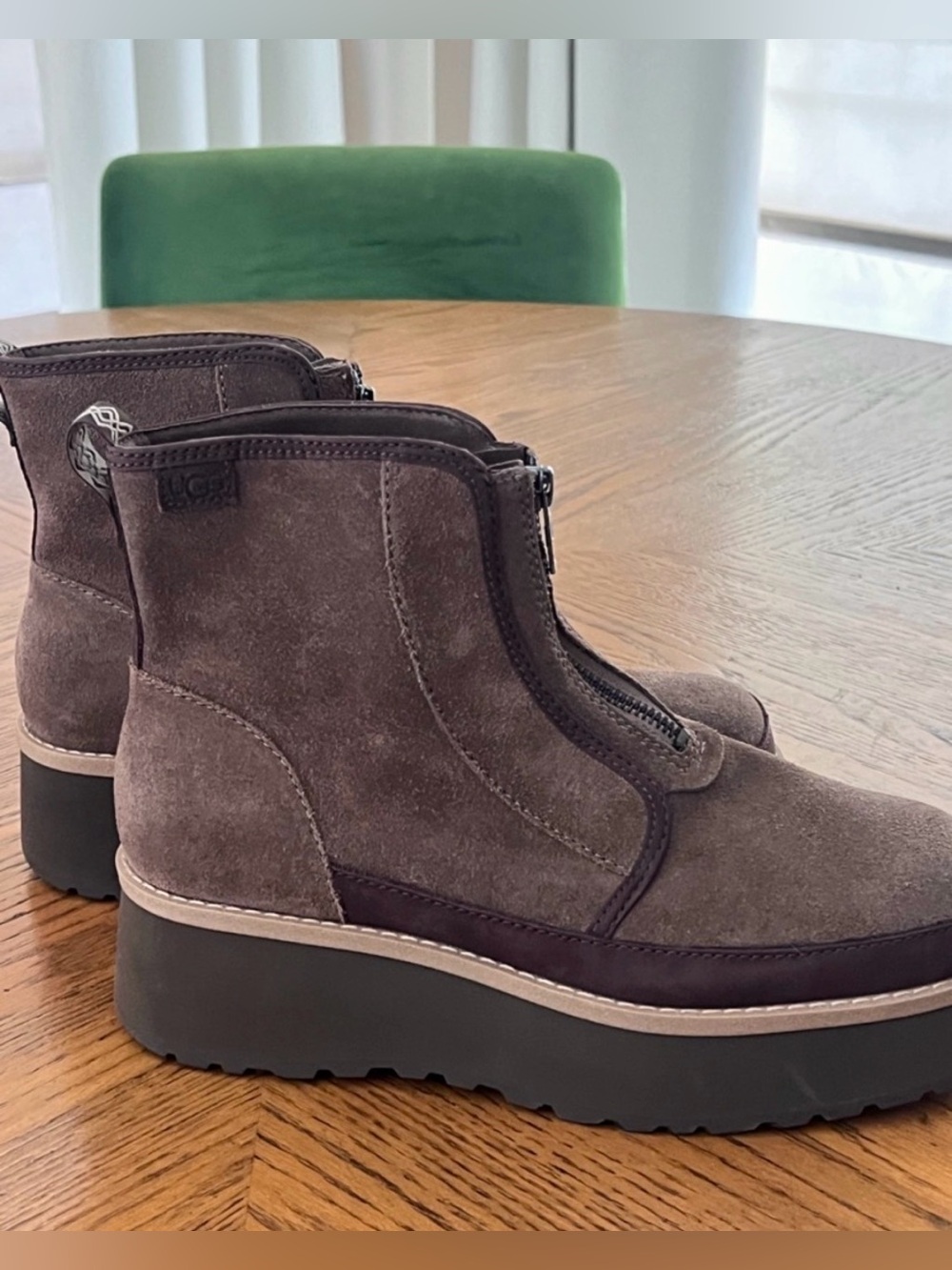 UGG Women's Taupe snd Brown Suede Zip Front Platform Boot. NWOT